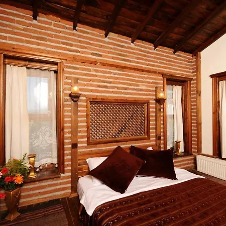 Daidalos Otel 2*