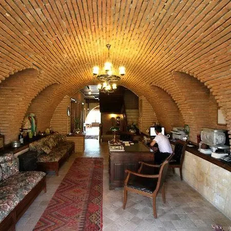 Daidalos Otel 2*